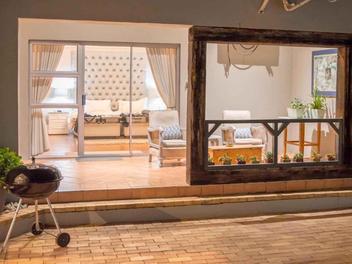 Chicane Bed And Breakfast Sunland Екстер'єр фото