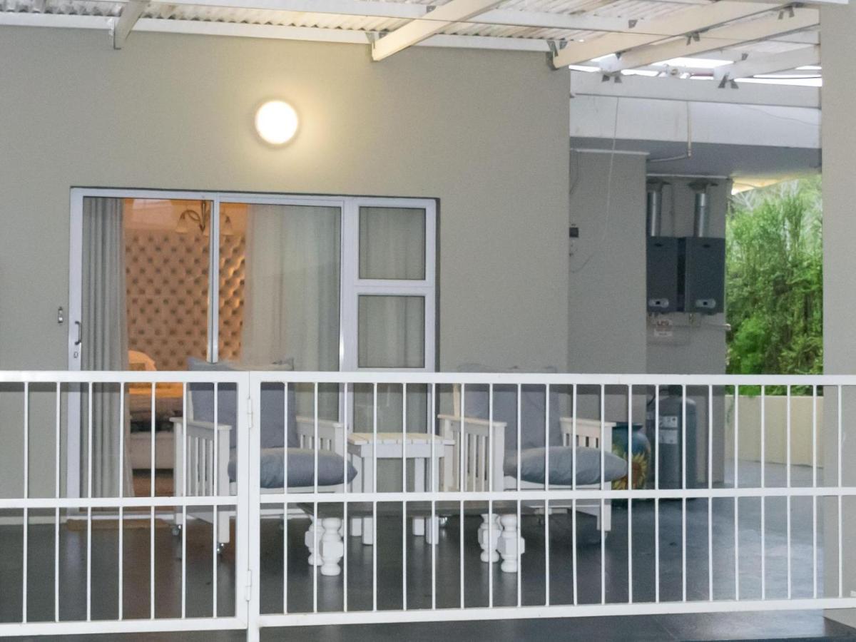 Chicane Bed And Breakfast Sunland Екстер'єр фото